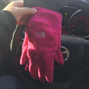 The Northface fleece gloves